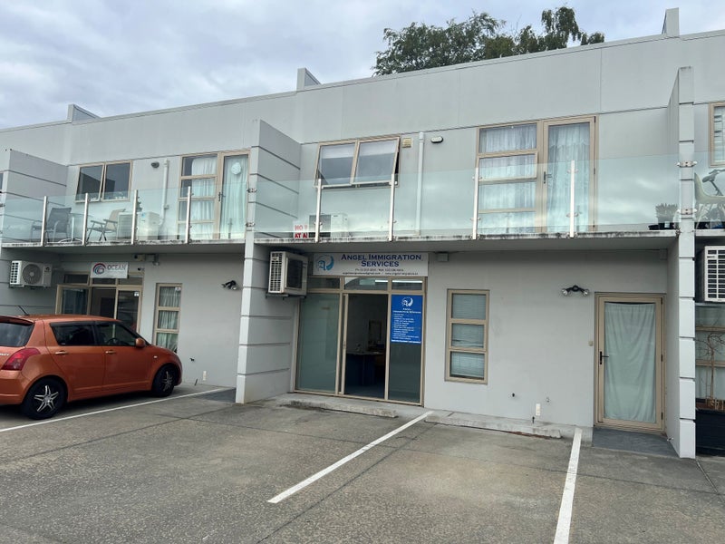 Image 1 of 8