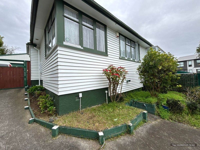 Image 1 of 15