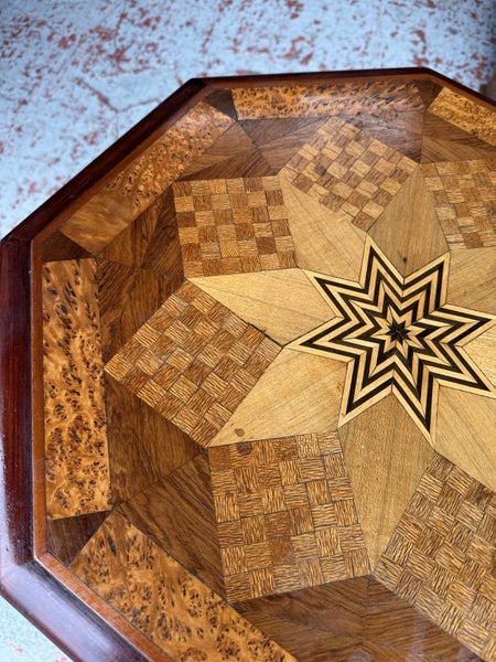 Early 20th Century New Zealand Native Timber Marquetry Top Octagonal Side Table Carousel 20