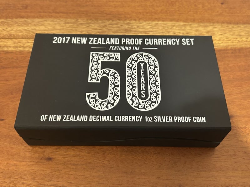 New Zealand - 2017 - Silver Proof Coin Set - Rare Carousel 3