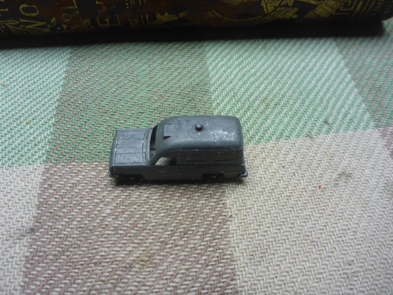 Vintage NZ Fun Ho Diecast Toy Midget Holden HR Ambulance Funho New Zealand Carousel 2