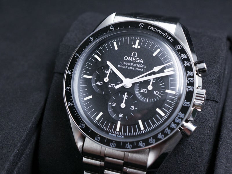 Omega Speedmaster Professional MOONWATCH Manual 2023 Steel Mens Wristwatch B&P Carousel 15