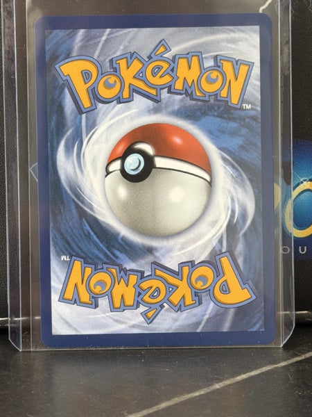 Charizard453626837221386242