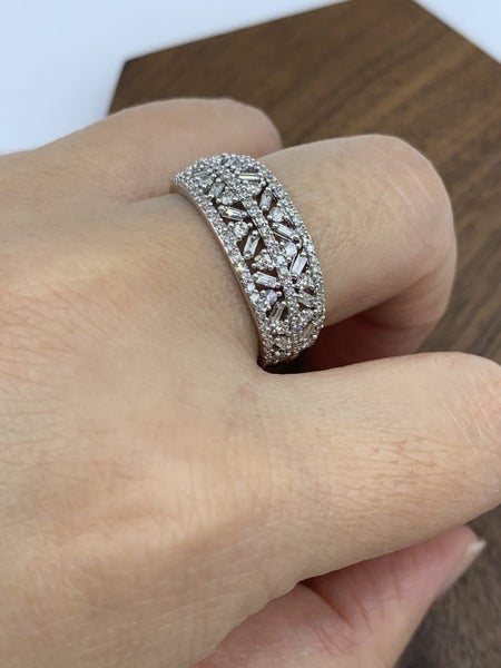 *SWEET CUPID* 10ct Gold Diamond Cluster Ring *SWEET AS* Carousel 1