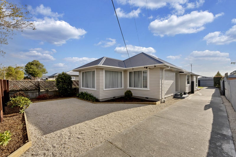 Image 1 of 25
