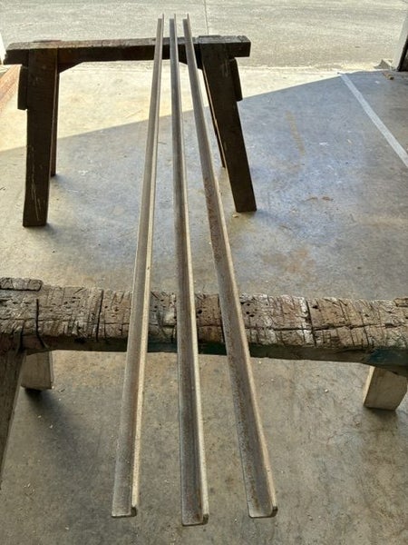 STEEL ANGLE 26mm x 26mm x 6mm x 1.9M Carousel 5