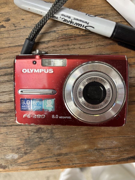Olympus Digital Camera Carousel 1