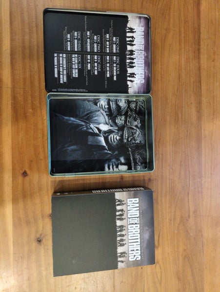 Band of Brothers Limited Edition Steelbook DVD zone 4 Set Carousel 6