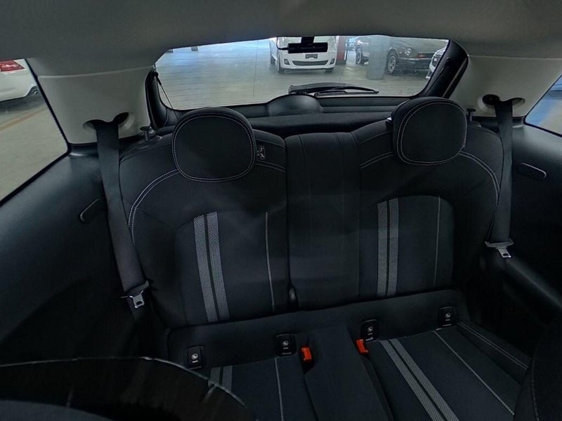 2016 MINI Cooper S 2.0 Turbo - 6-Speed Auto - E...483776265454899208