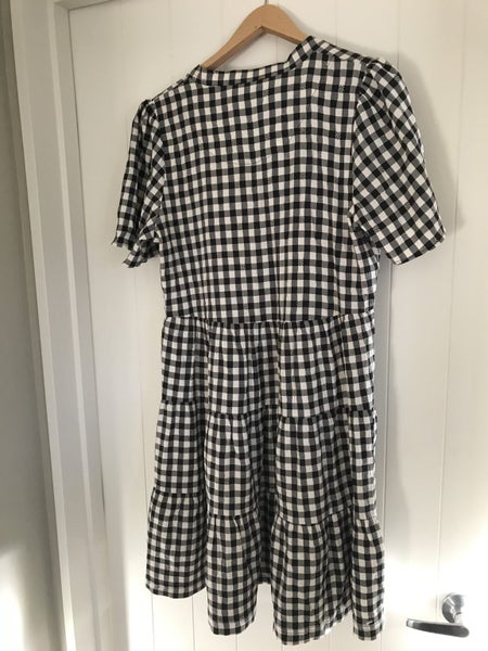 GINGHAM BLACK & WHITE DRESS BY ZEST < $$1-00 RES > Size 12 < BRAND NEW> Carousel 2