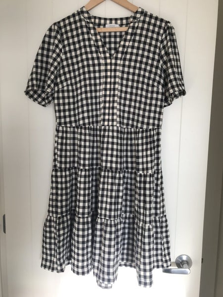GINGHAM BLACK & WHITE DRESS BY ZEST < $$1-00 RES > Size 12 < BRAND NEW> Carousel 1