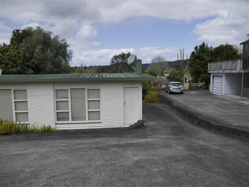 Image 1 of 9
