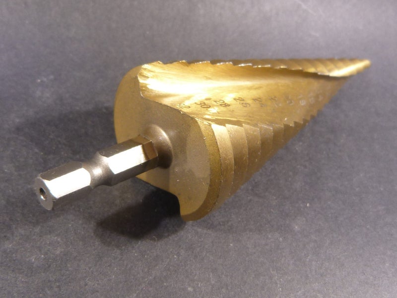 Step Drill 4-32mm Spiral with Hex Shank Carousel 2