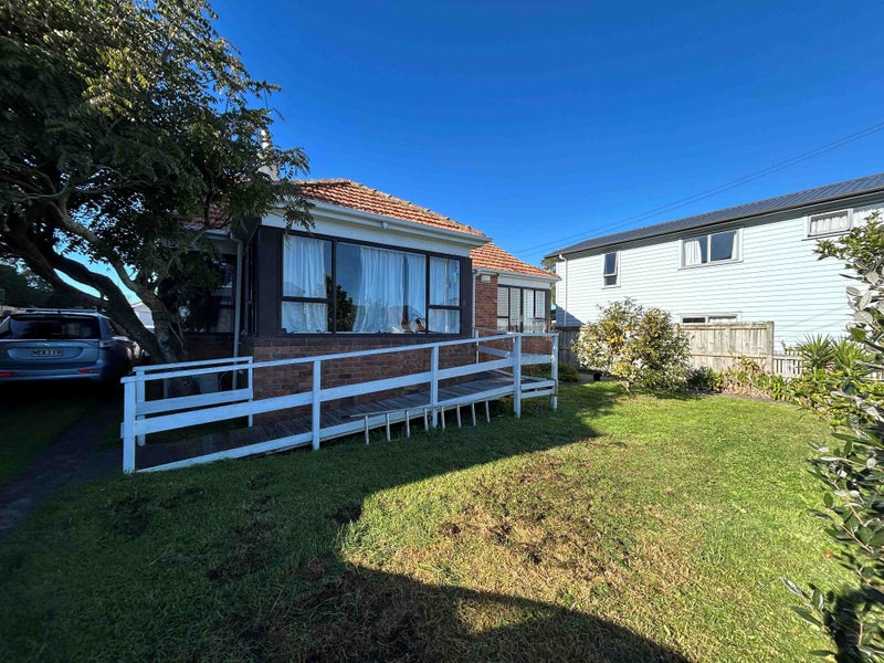 Image 1 of 11