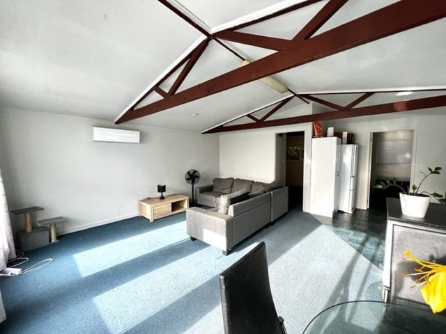 Image 1 of 11