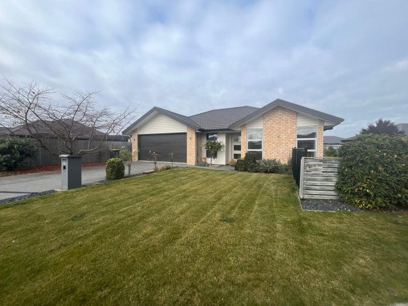Image 1 of 18