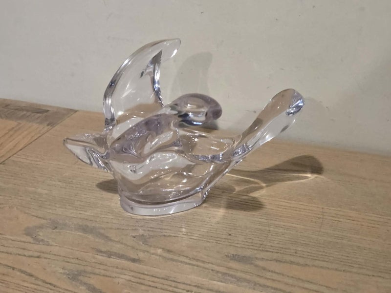 Vintage Princess House Crystal Art Glass Flying Dove Figurine / Dish Carousel 14