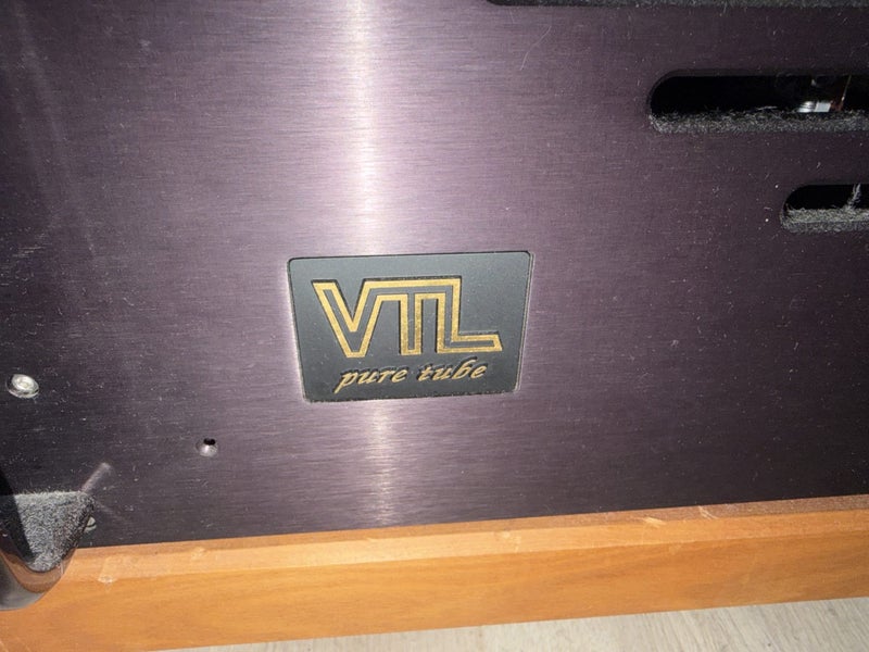 VTL MB250 Monoblock Tube Amplifiers – Pair – 240V Carousel 2