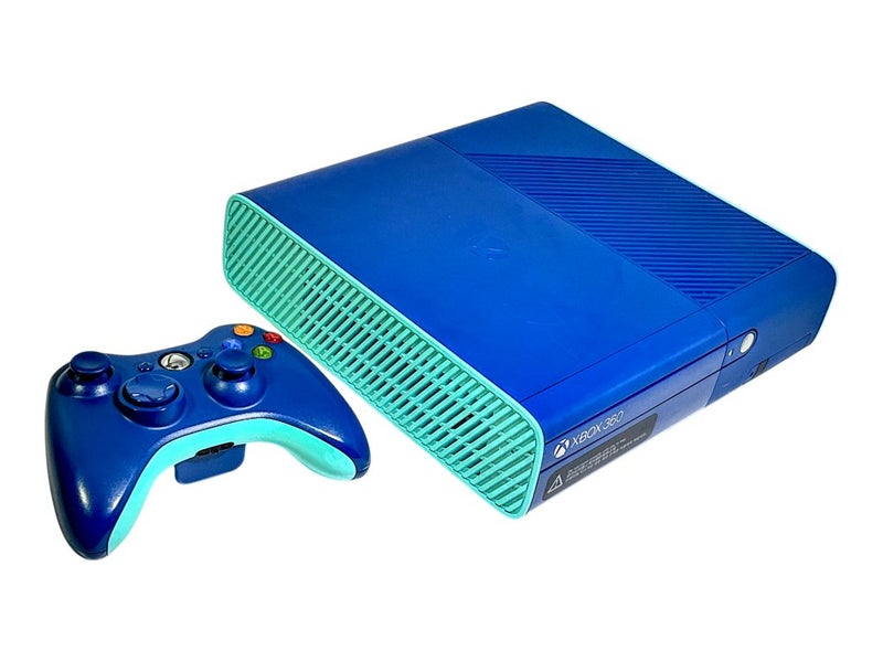 Special Edition Call of Duty XBox 360 E 500GB Console Bundle Carousel 2