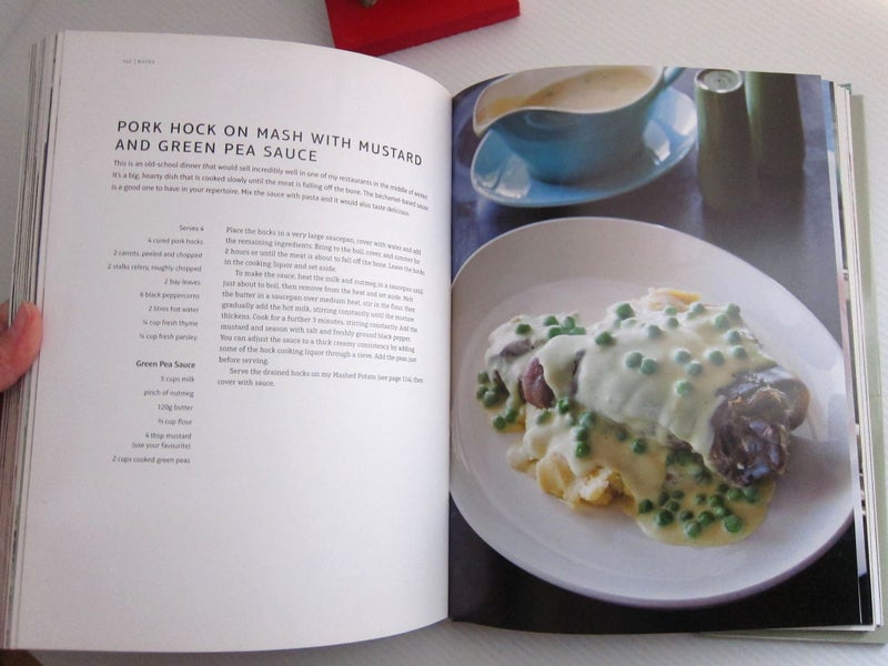 **SIMON GAULT : HOMEMADE (FAVOURITE RECIPES FROM THE MASTERCHEF JUDGE) Carousel 20