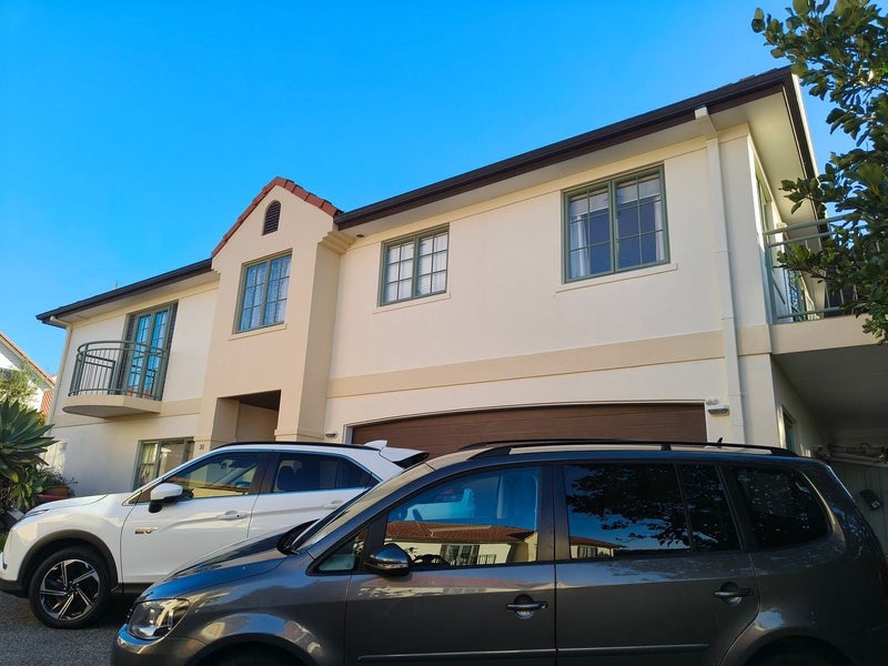Image 1 of 21