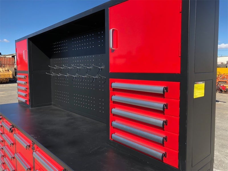 40 Drawer Work Bench483822013273886722