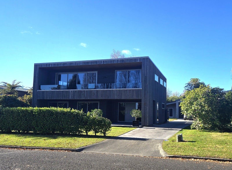 Image 1 of 27