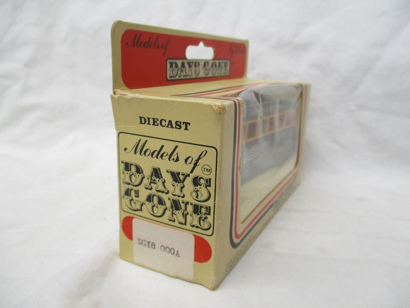 TY2 7719 - Lledo days gone North Yorkshire Moors Railway Bus - Diecast toy model Carousel 2