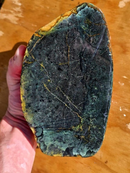 $1 RESERVE - Greenstone Carving Chunk - 18.3cm Carousel 4