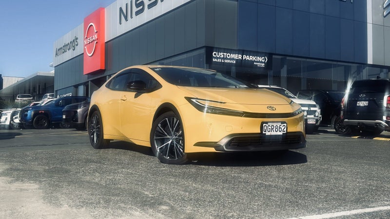 2023 Toyota Prius HYBRID 112Kw 3.5L/100km rated