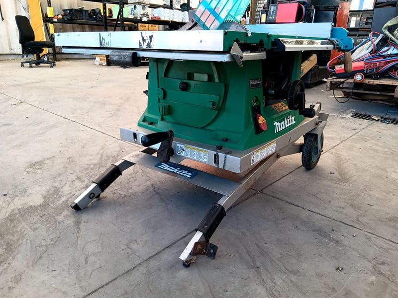 Makita M250 Table Saw Carousel 11
