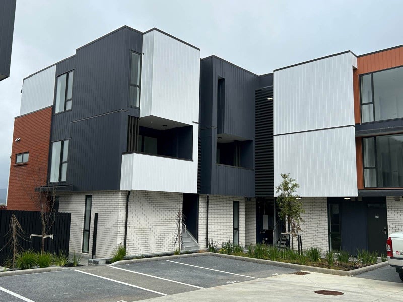 Image 1 of 18