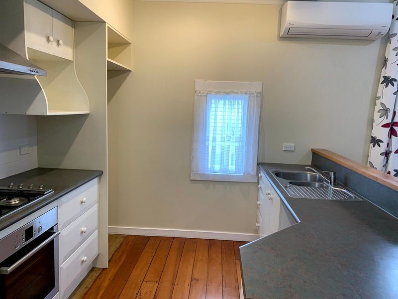 Image 1 of 8
