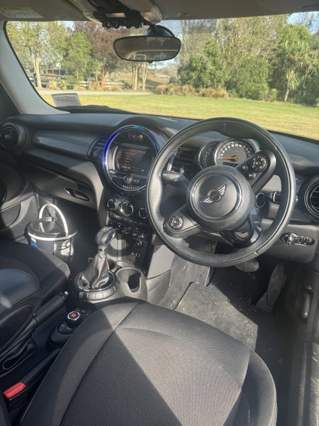 2016 MINI Hatch Cooper459796099336120322