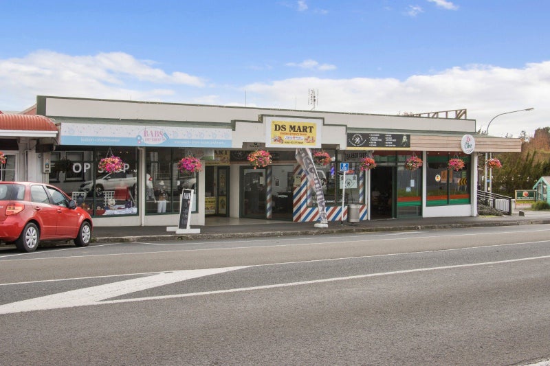 Image 1 of 32