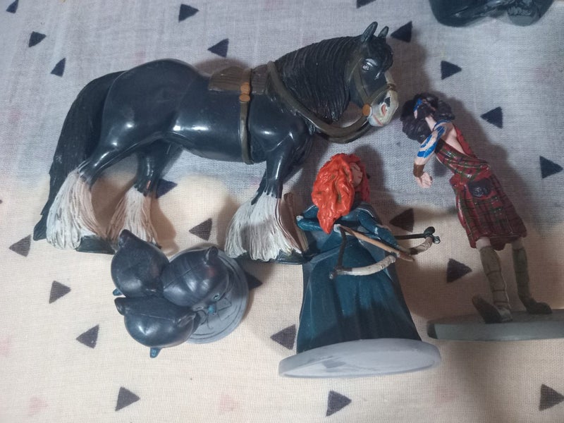 Bulk lot of Brave movie characters figurines Carousel 1
