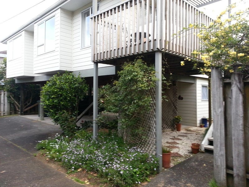 Image 1 of 11