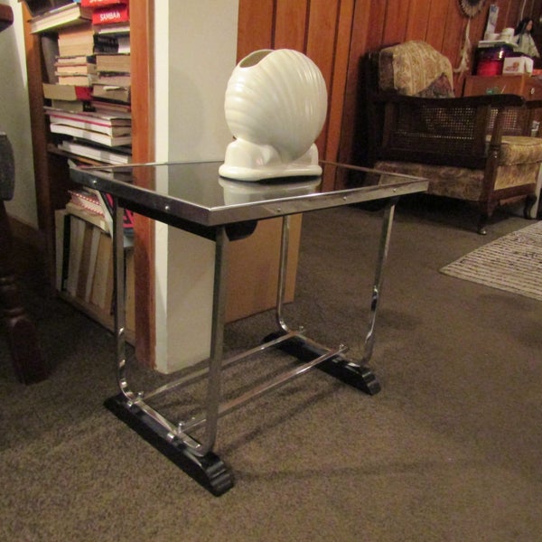 Art Deco Chrome & Black Vitrolite Side Table. Beautifully Preserved.Showpiece. Carousel 2