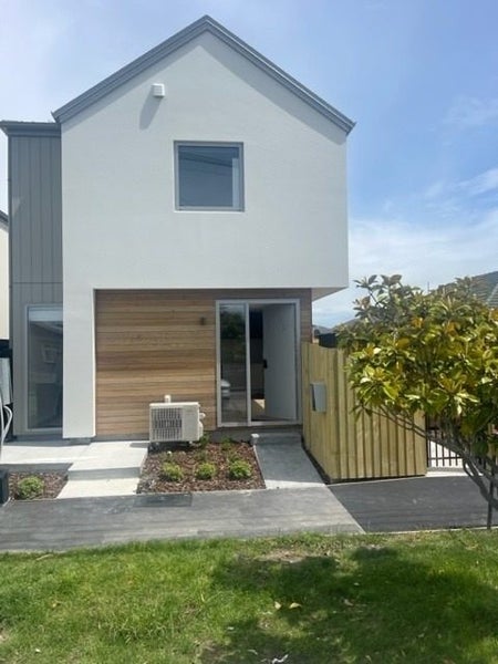 Image 1 of 11