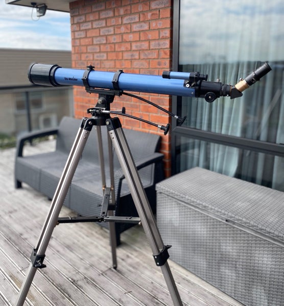 Skywatcher Refractor Telescope467368319082178560