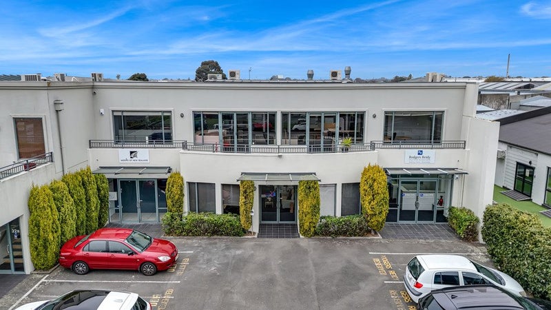Image 1 of 21