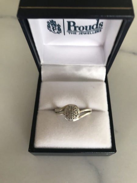 STERLING SILVER DIAMOND RING < $$1-00 RES > ARE YOU READY > Don’t Be Shy Now > Carousel 1