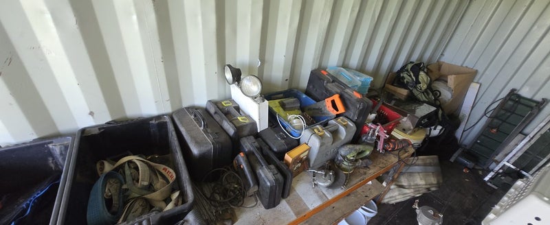 Container contents Carousel 2