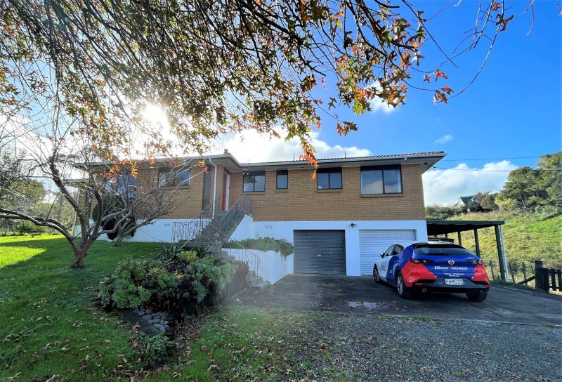 Image 1 of 20