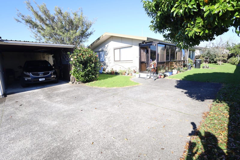 Image 1 of 18