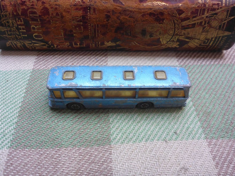 Vintage Dinky Toys Diecast Toy Car No. 296 Bedford Duple Viceroy 37 Coach Carousel 2