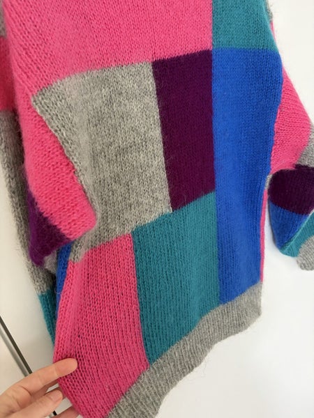 Hand knitted pure wool/mohair jersey size M Carousel 5