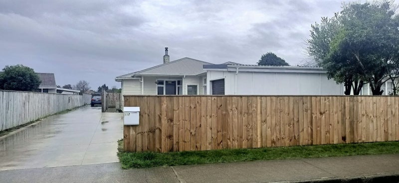 Image 1 of 18