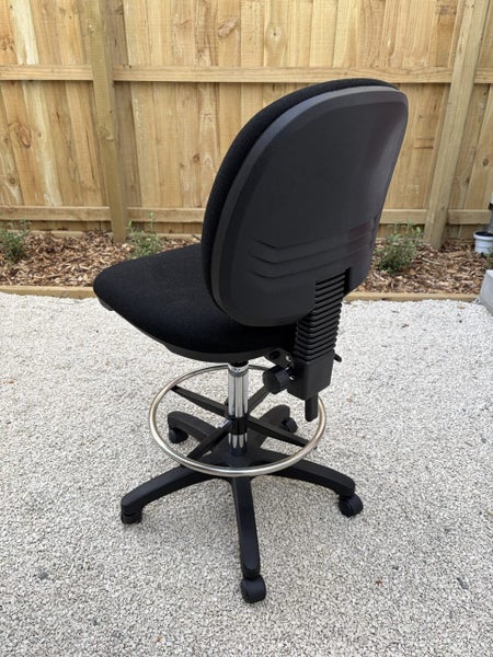 Ergo Tech Office Chair (pedestal) Carousel 2