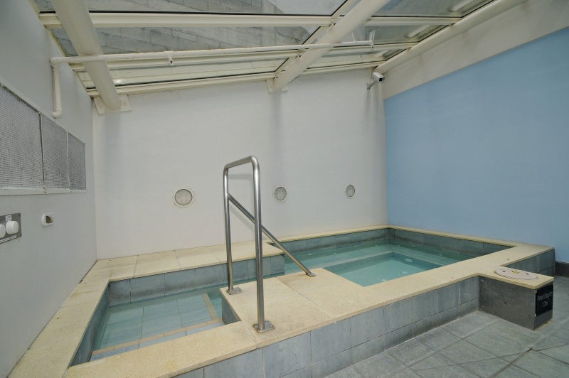 gallery carousel 24